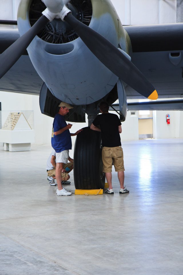 Landing Gear Inspection